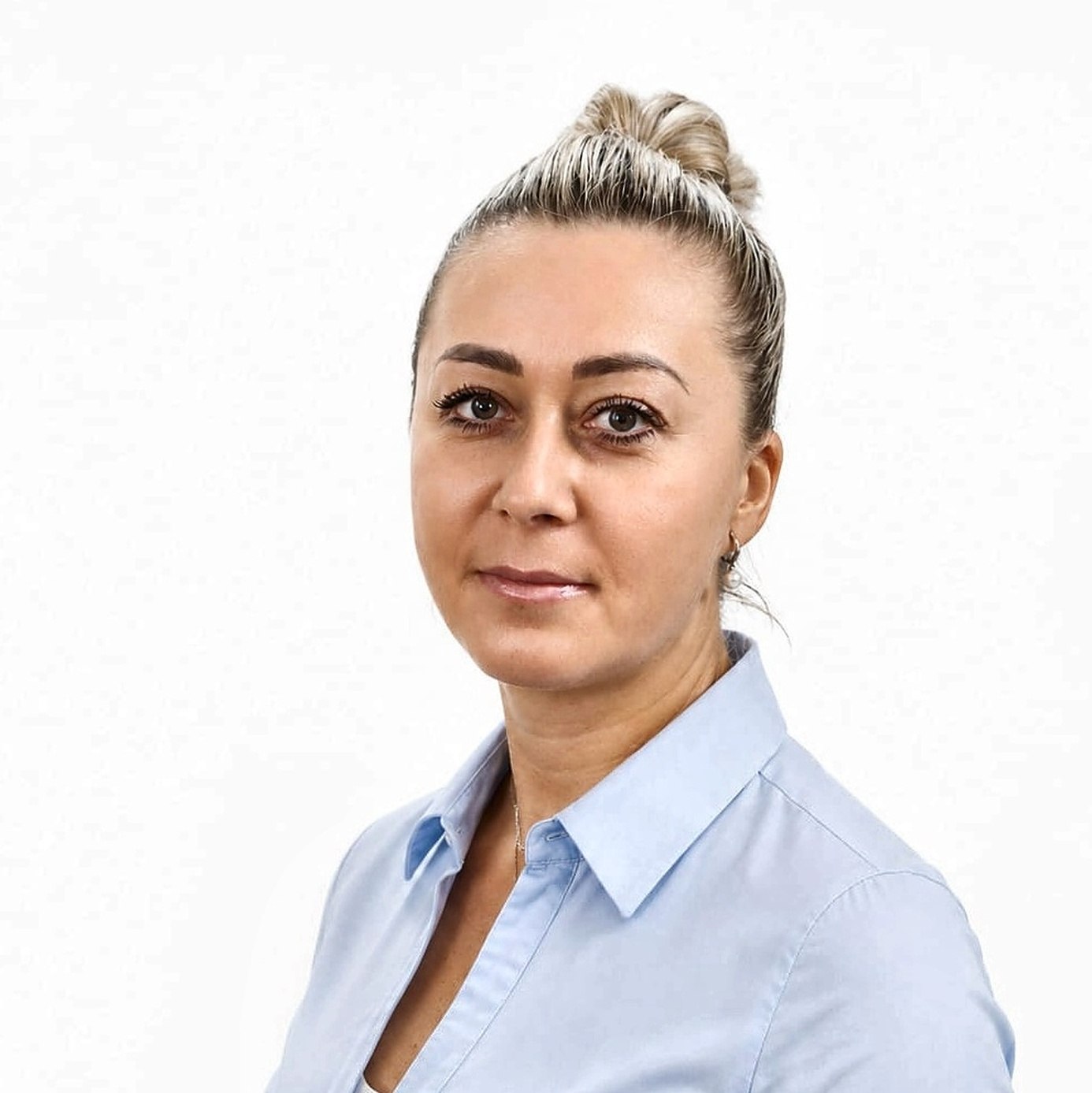 Mgr. Adela Kovačičová - personalistka DvS Group